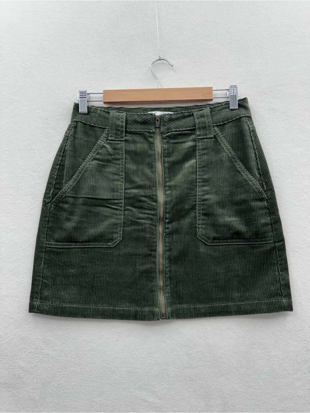Hollister Juniors 7 Ultra High-Rise Corduroy Mini Skirt in Green